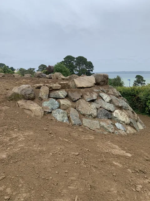 Aménagement d’un talus en enrochement